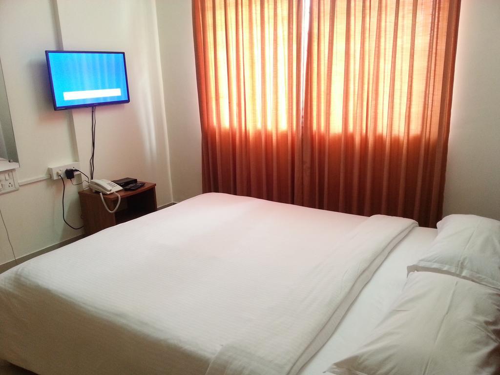 The Grand Serenity Apartment Hotel Bangalore Esterno foto