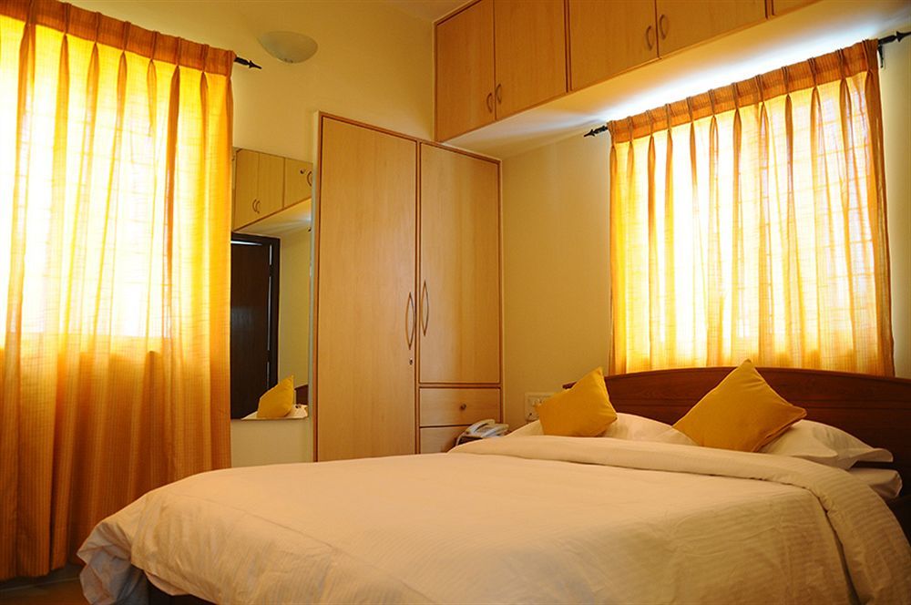 The Grand Serenity Apartment Hotel Bangalore Esterno foto