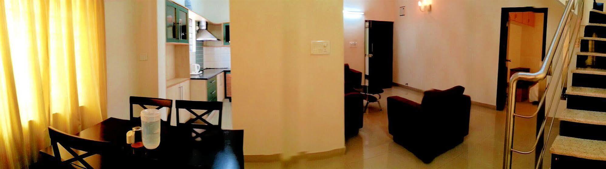The Grand Serenity Apartment Hotel Bangalore Esterno foto